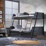 Dark Metal Bred Køjeseng (90x200-120x200 cm)